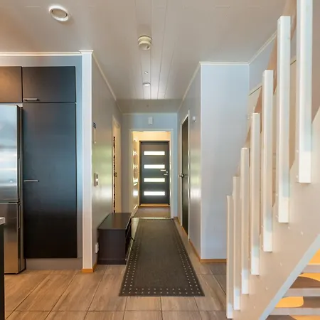 Kotokuusi 4 - Ulkoilijoiden Suosikkikohde, Sisaeltaeae Siivouksen Ja Wifin Apartmán Ruka