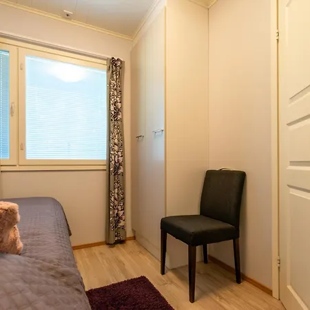 Kotokuusi 4 - Ulkoilijoiden Suosikkikohde, Sisaeltaeae Siivouksen Ja Wifin Apartament