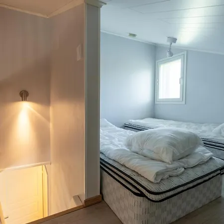 Kotokuusi 4 - Ulkoilijoiden Suosikkikohde, Sisaeltaeae Siivouksen Ja Wifin Ruka