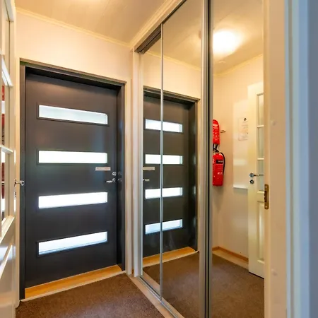 Kotokuusi 4 - Ulkoilijoiden Suosikkikohde, Sisaeltaeae Siivouksen Ja Wifin * Rukatunturi