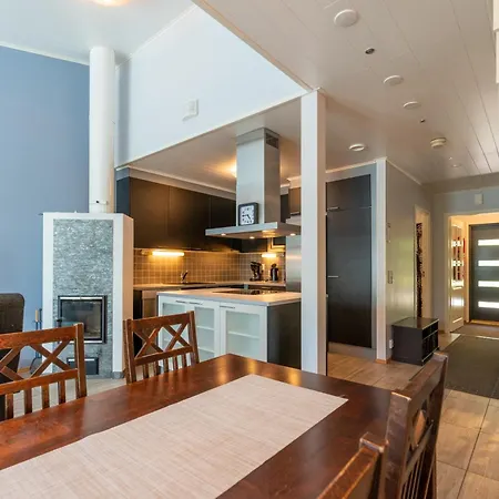 Apartament Kotokuusi 4 - Ulkoilijoiden Suosikkikohde, Sisaeltaeae Siivouksen Ja Wifin *