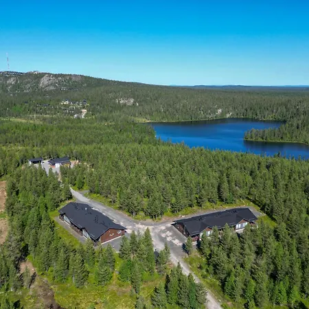 Lägenhet Kotokuusi 4 - Ulkoilijoiden Suosikkikohde, Sisaeltaeae Siivouksen Ja Wifin Ruka