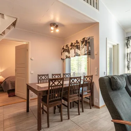 Apartment Kotokuusi 4 - Ulkoilijoiden Suosikkikohde, Sisaeltaeae Siivouksen Ja Wifin *