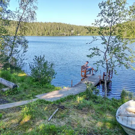 Kotokuusi 4 - Ulkoilijoiden Suosikkikohde, Sisaeltaeae Siivouksen Ja Wifin Lägenhet